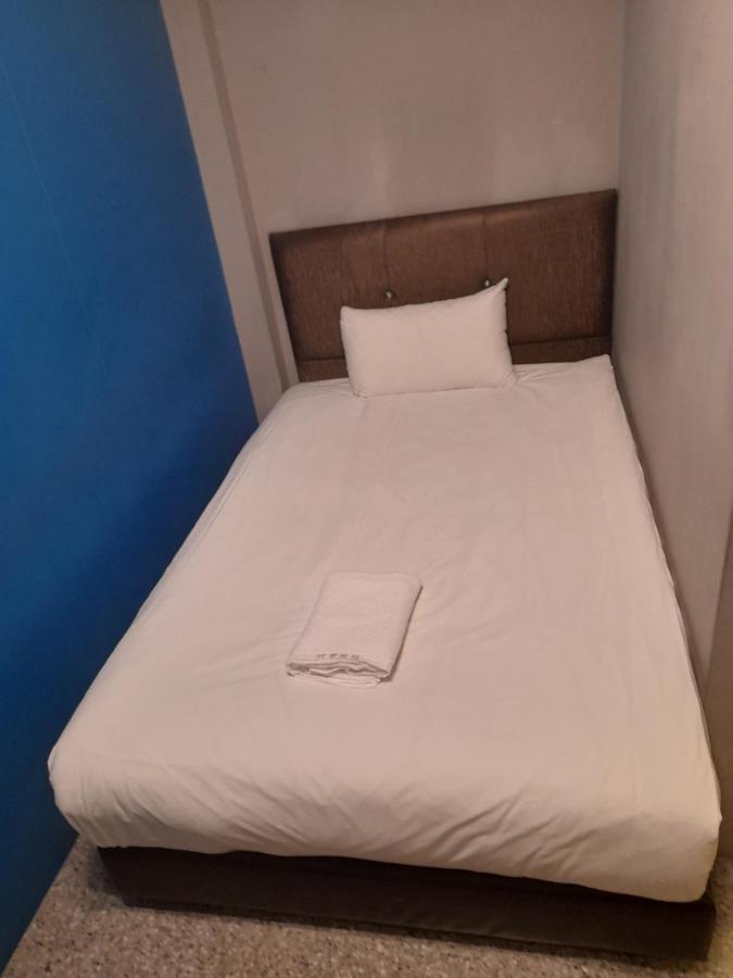 Zhu Feng Hotel Zhunan Экстерьер фото